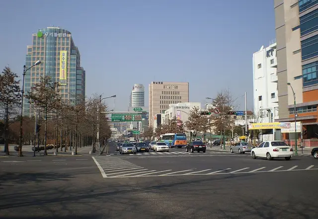 Dongseongno Shopping District