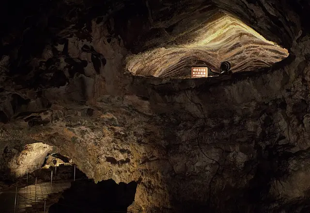 Manjanggul Lava Tube